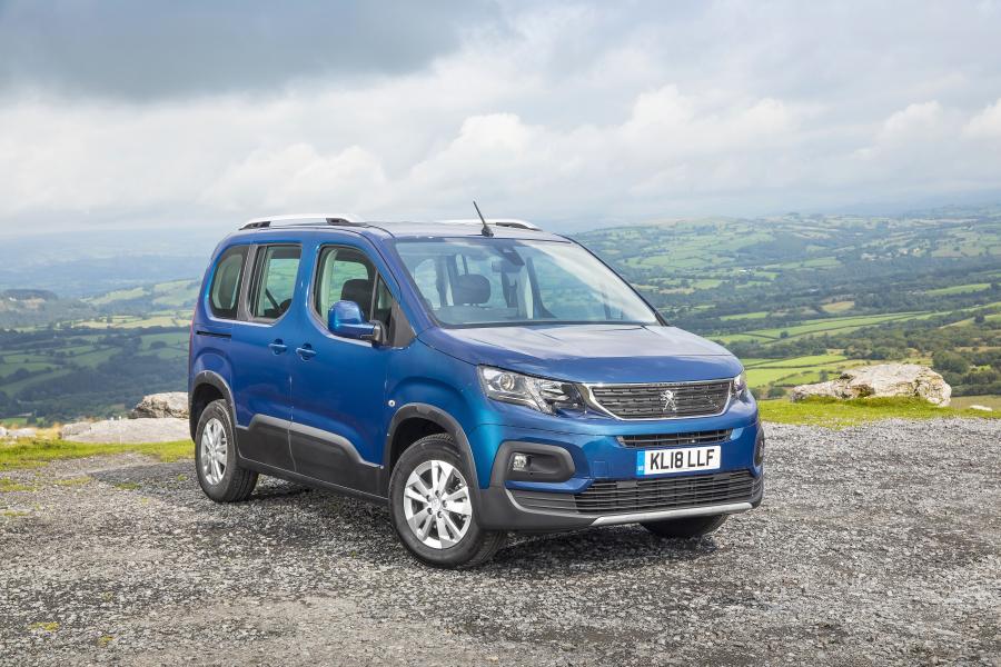  Peugeot Rifter 2018 года  (UK) (фото 6 из 8)